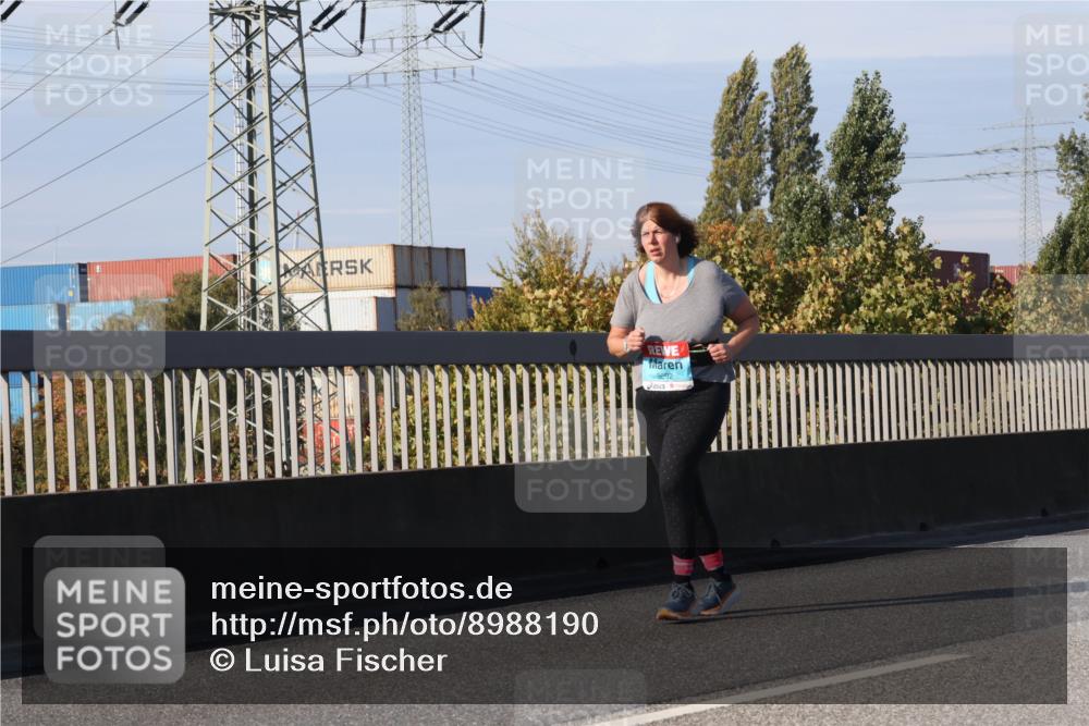 03.10.2025 - Köhlbrandbrückenlauf Luisa Fischer http://msf.ph/oto/8988190 03.10.2025 11:23:53 Position 3 3892 meine-sportfotos.de