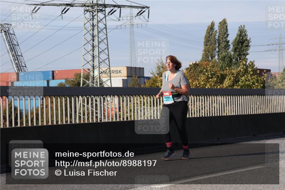 03.10.2025 - Köhlbrandbrückenlauf Luisa Fischer http://msf.ph/oto/8988197 03.10.2025 11:23:53 Position 3 780, 92 meine-sportfotos.de