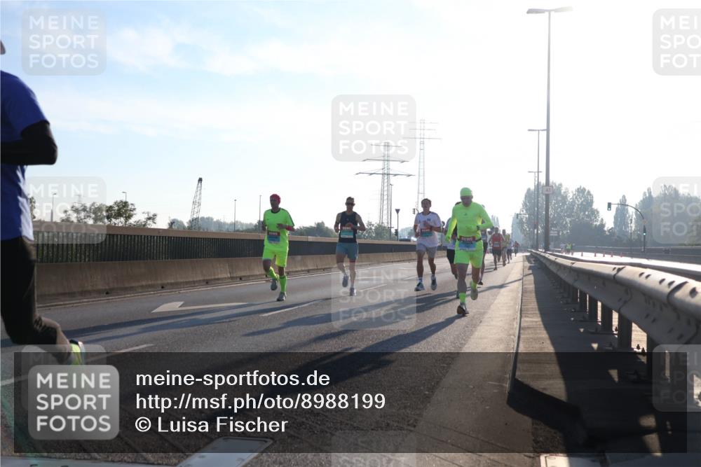 03.10.2025 - Köhlbrandbrückenlauf Luisa Fischer http://msf.ph/oto/8988199 03.10.2025 10:11:11 Position 3  meine-sportfotos.de