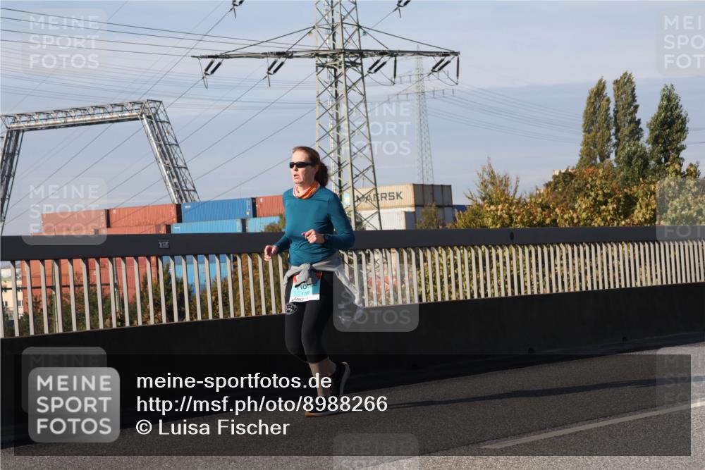 03.10.2025 - Köhlbrandbrückenlauf Luisa Fischer http://msf.ph/oto/8988266 03.10.2025 11:23:57 Position 3 780 meine-sportfotos.de