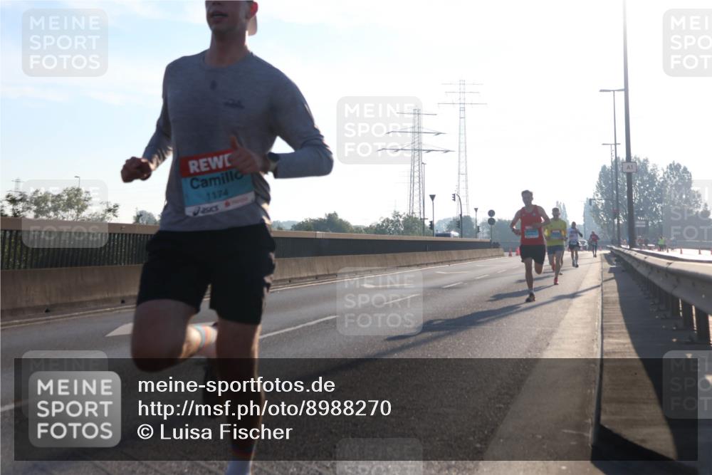 03.10.2025 - Köhlbrandbrückenlauf Luisa Fischer http://msf.ph/oto/8988270 03.10.2025 10:11:15 Position 3 1174 meine-sportfotos.de