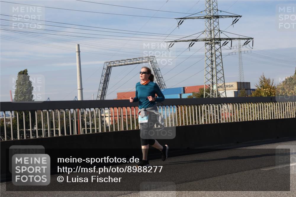 03.10.2025 - Köhlbrandbrückenlauf Luisa Fischer http://msf.ph/oto/8988277 03.10.2025 11:23:58 Position 3  meine-sportfotos.de