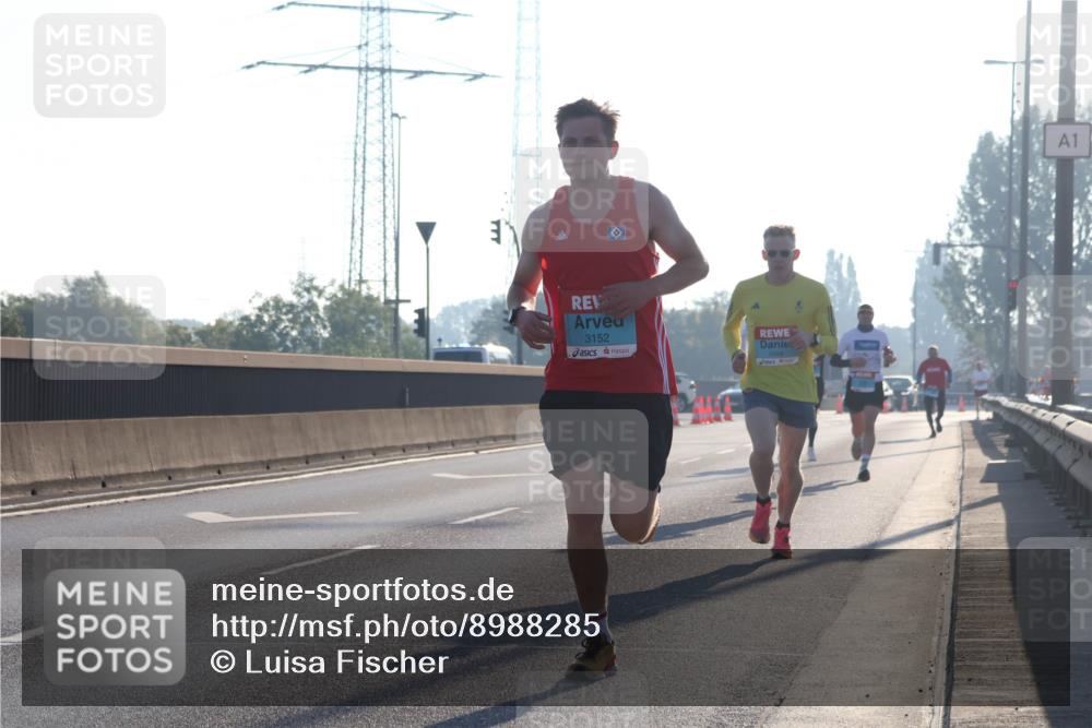 03.10.2025 - Köhlbrandbrückenlauf Luisa Fischer http://msf.ph/oto/8988285 03.10.2025 10:11:17 Position 3 3152, 1044, 1 meine-sportfotos.de