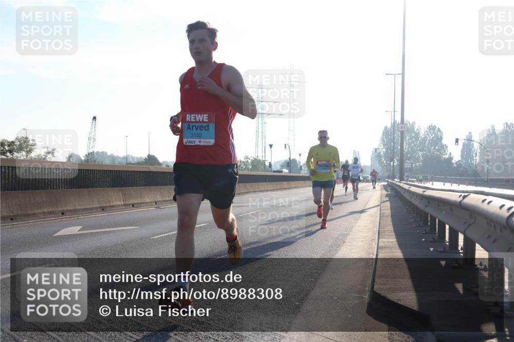 03.10.2025 - Köhlbrandbrückenlauf Luisa Fischer http://msf.ph/oto/8988308 03.10.2025 10:11:18 Position 3 3152 meine-sportfotos.de