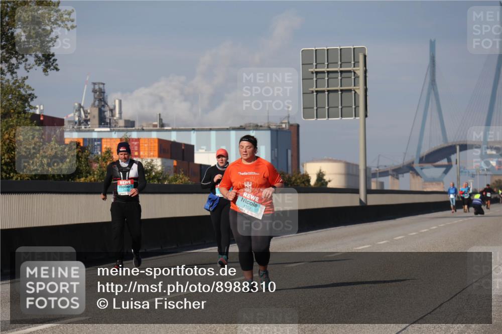 03.10.2025 - Köhlbrandbrückenlauf Luisa Fischer http://msf.ph/oto/8988310 03.10.2025 11:24:09 Position 3 1389 meine-sportfotos.de