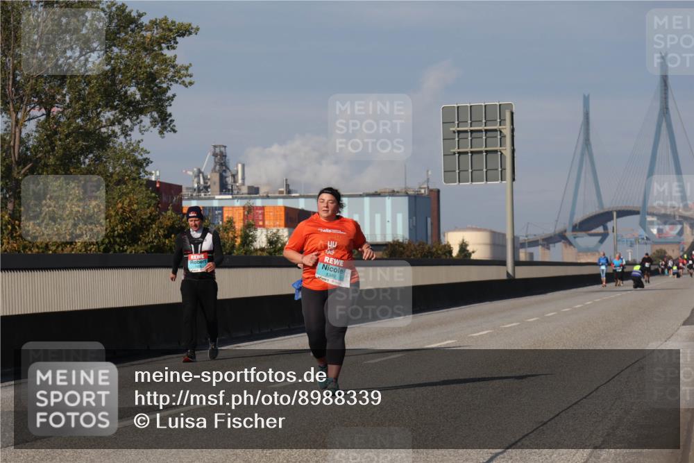 03.10.2025 - Köhlbrandbrückenlauf Luisa Fischer http://msf.ph/oto/8988339 03.10.2025 11:24:11 Position 3 1389 meine-sportfotos.de