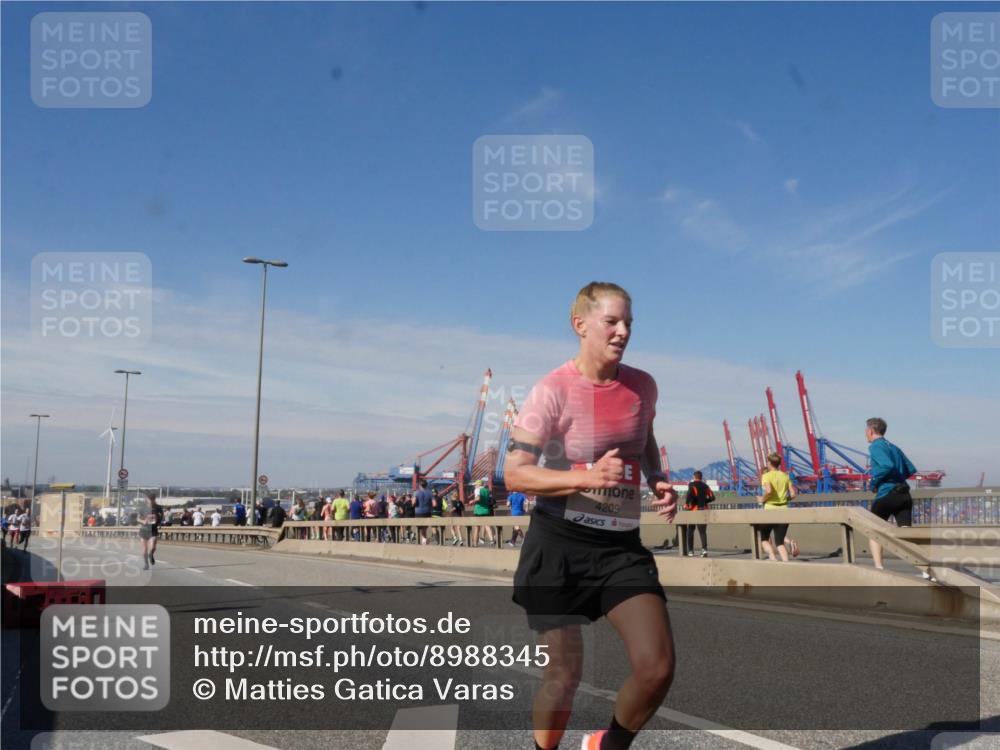 03.10.2025 - Köhlbrandbrückenlauf Matties Gatica Varas http://msf.ph/oto/8988345 03.10.2025 12:34:07 Position 2 1944, 2, 360, 38, 4209 meine-sportfotos.de