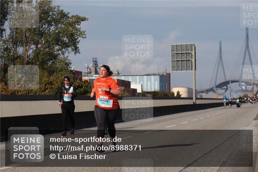 03.10.2025 - Köhlbrandbrückenlauf Luisa Fischer http://msf.ph/oto/8988371 03.10.2025 11:24:13 Position 3 1389 meine-sportfotos.de