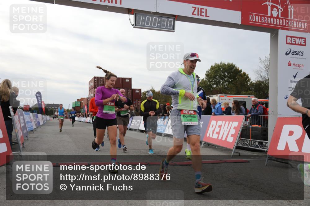 03.10.2025 - Köhlbrandbrückenlauf Yannick Fuchs http://msf.ph/oto/8988376 03.10.2025 16:00:28 Ziel 7027, 7116, 7202, 7287, 7327, 9188, 9189, 9240, 9391, 9491, 9717 meine-sportfotos.de