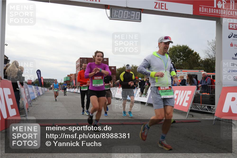 03.10.2025 - Köhlbrandbrückenlauf Yannick Fuchs http://msf.ph/oto/8988381 03.10.2025 16:00:29 Ziel 7027, 7116, 7202, 7287, 7327, 7818, 9188, 9189, 9240, 9391, 9491, 9717 meine-sportfotos.de