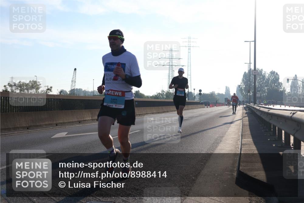 03.10.2025 - Köhlbrandbrückenlauf Luisa Fischer http://msf.ph/oto/8988414 03.10.2025 10:11:24 Position 3 3740 meine-sportfotos.de