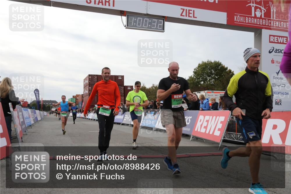 03.10.2025 - Köhlbrandbrückenlauf Yannick Fuchs http://msf.ph/oto/8988426 03.10.2025 16:00:30 Ziel 7027, 7116, 7202, 7287, 7327, 7818, 9188, 9189, 9240, 9391, 9491, 9568, 9717 meine-sportfotos.de