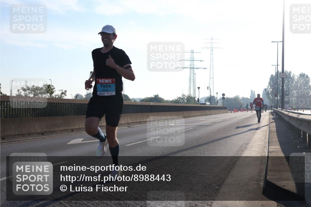 03.10.2025 - Köhlbrandbrückenlauf Luisa Fischer http://msf.ph/oto/8988443 03.10.2025 10:11:26 Position 3 3299 meine-sportfotos.de