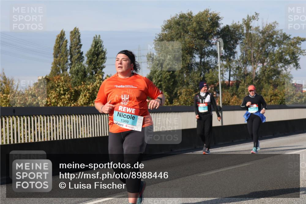 03.10.2025 - Köhlbrandbrückenlauf Luisa Fischer http://msf.ph/oto/8988446 03.10.2025 11:24:17 Position 3 30, 1389 meine-sportfotos.de