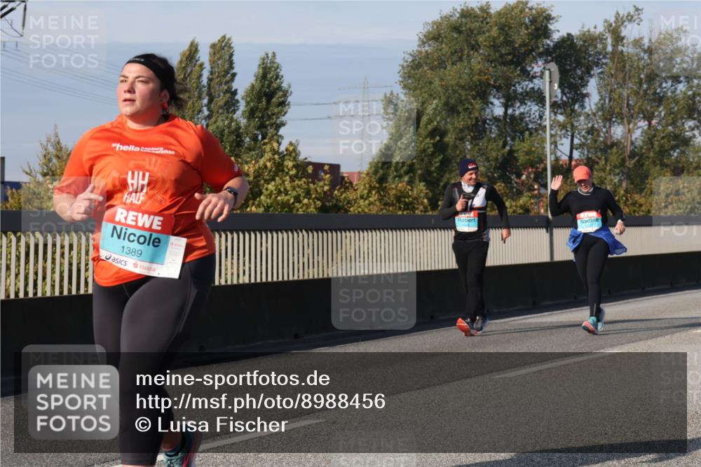 03.10.2025 - Köhlbrandbrückenlauf Luisa Fischer http://msf.ph/oto/8988456 03.10.2025 11:24:18 Position 3 1389 meine-sportfotos.de