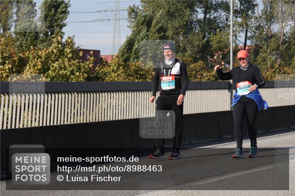 03.10.2025 - Köhlbrandbrückenlauf Luisa Fischer http://msf.ph/oto/8988463 03.10.2025 11:24:18 Position 3 1928, 2507 meine-sportfotos.de