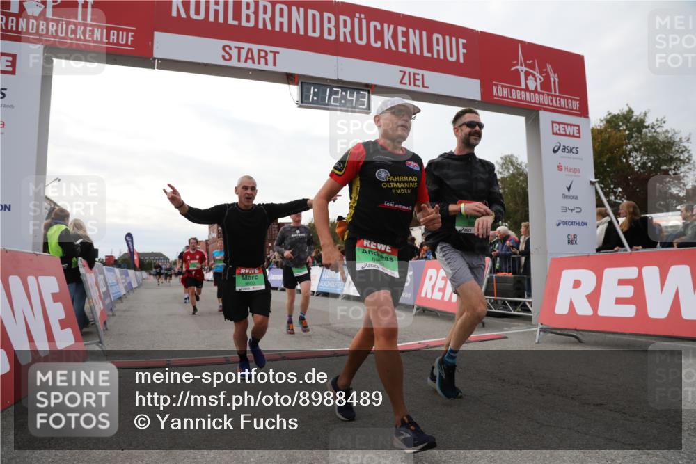 03.10.2025 - Köhlbrandbrückenlauf Yannick Fuchs http://msf.ph/oto/8988489 03.10.2025 16:12:41 Ziel 7457, 7482, 7502, 8957, 8960, 8979, 8982, 9296, 9300, 9307, 9420 meine-sportfotos.de