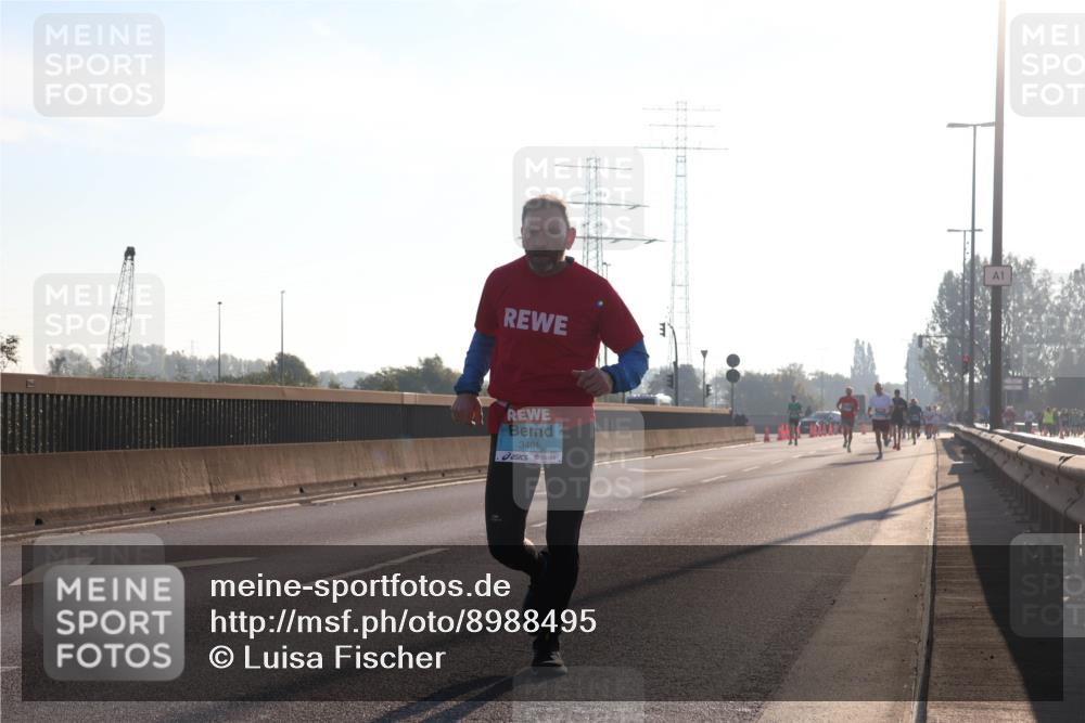 03.10.2025 - Köhlbrandbrückenlauf Luisa Fischer http://msf.ph/oto/8988495 03.10.2025 10:11:30 Position 3 3401, 1 meine-sportfotos.de