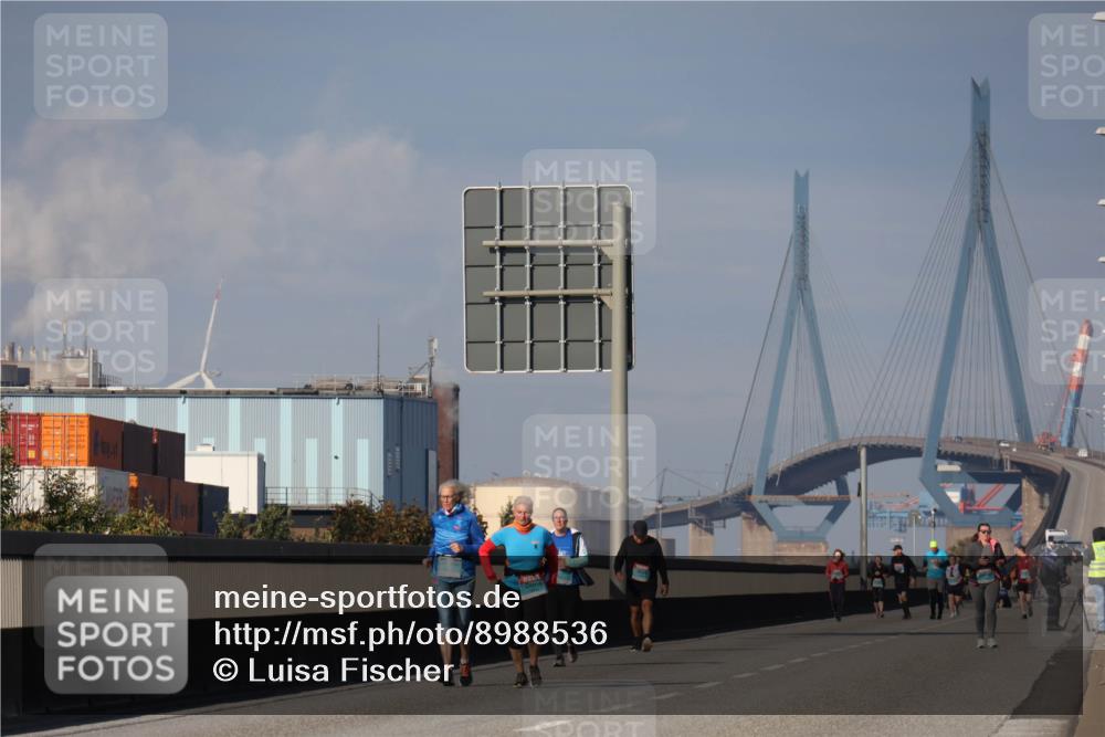 03.10.2025 - Köhlbrandbrückenlauf Luisa Fischer http://msf.ph/oto/8988536 03.10.2025 11:24:50 Position 3  meine-sportfotos.de