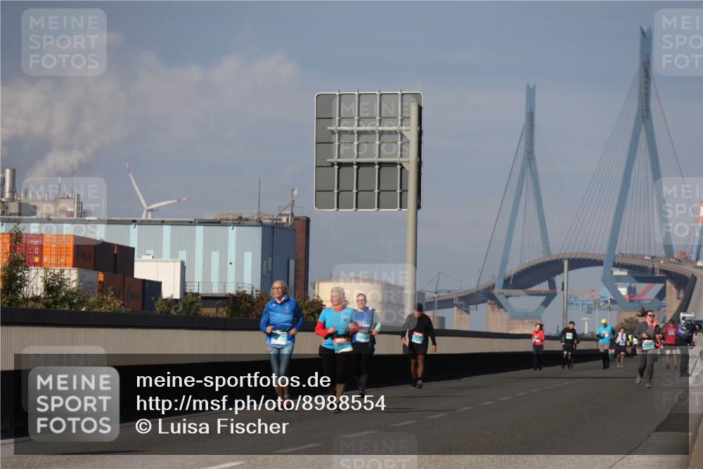 03.10.2025 - Köhlbrandbrückenlauf Luisa Fischer http://msf.ph/oto/8988554 03.10.2025 11:24:51 Position 3  meine-sportfotos.de