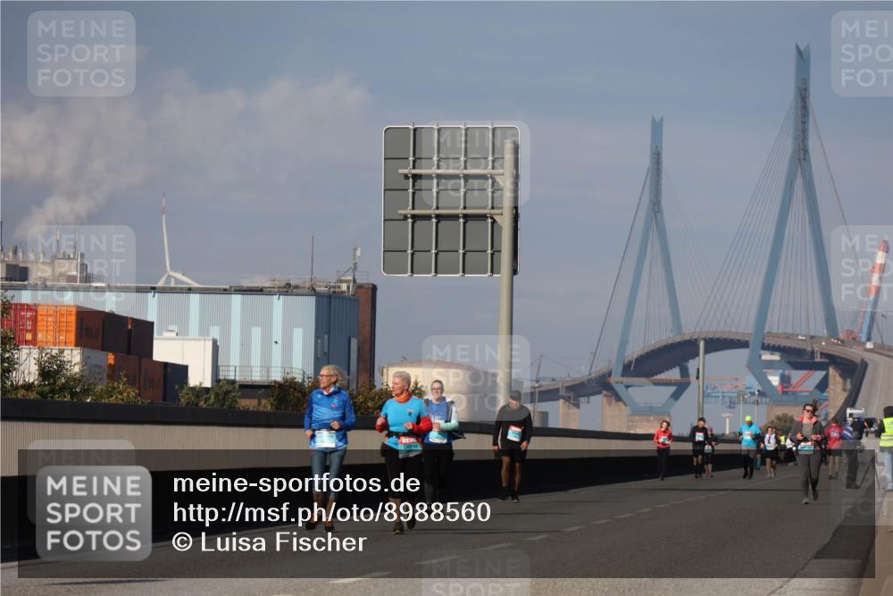 03.10.2025 - Köhlbrandbrückenlauf Luisa Fischer http://msf.ph/oto/8988560 03.10.2025 11:24:52 Position 3  meine-sportfotos.de