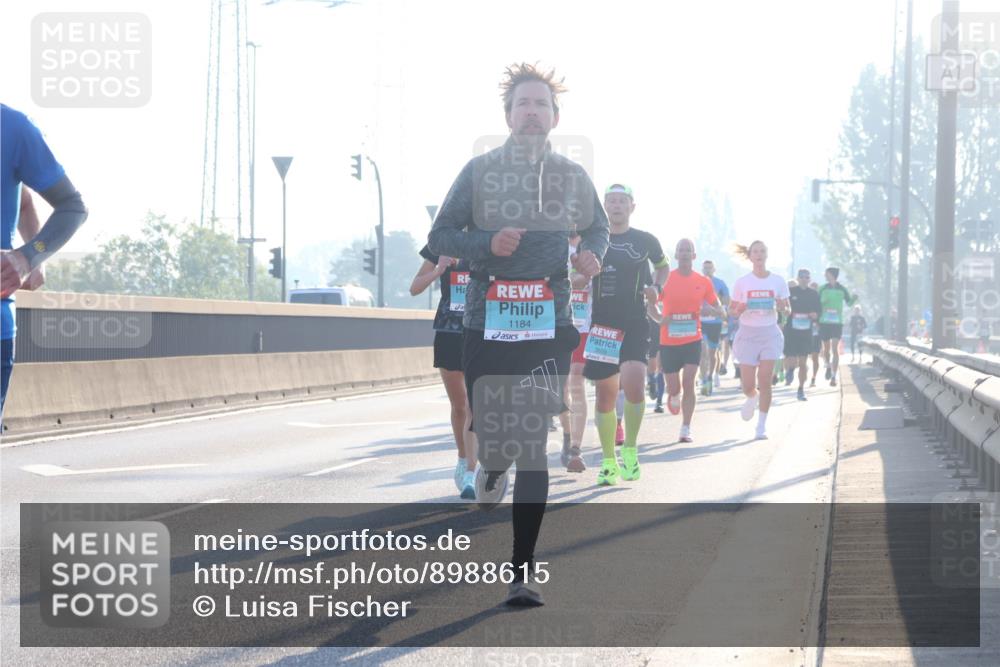 03.10.2025 - Köhlbrandbrückenlauf Luisa Fischer http://msf.ph/oto/8988615 03.10.2025 10:11:49 Position 3 1184, 1 meine-sportfotos.de