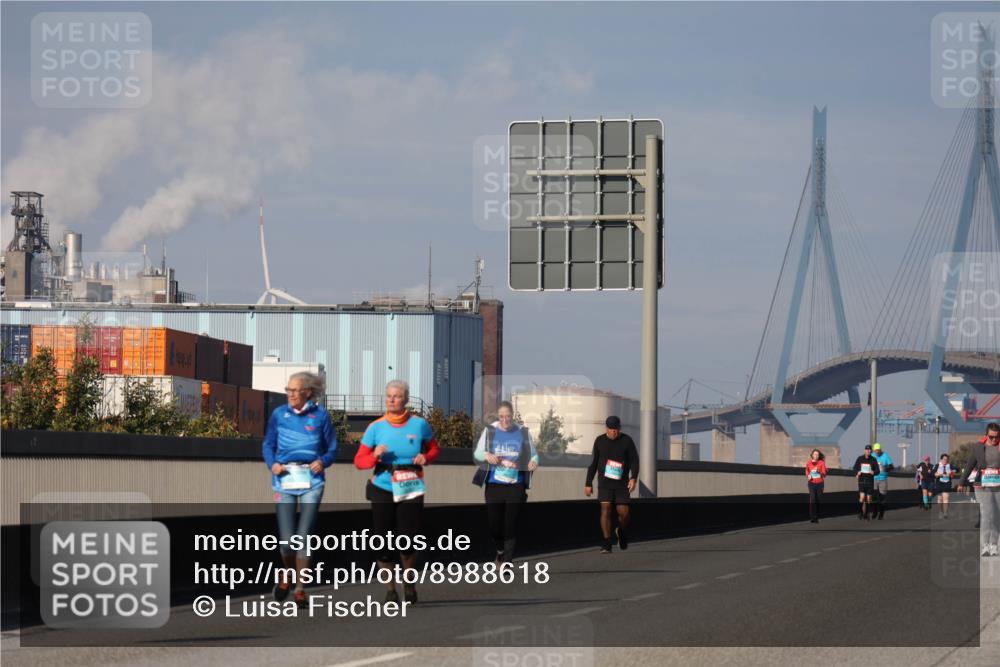 03.10.2025 - Köhlbrandbrückenlauf Luisa Fischer http://msf.ph/oto/8988618 03.10.2025 11:24:57 Position 3  meine-sportfotos.de