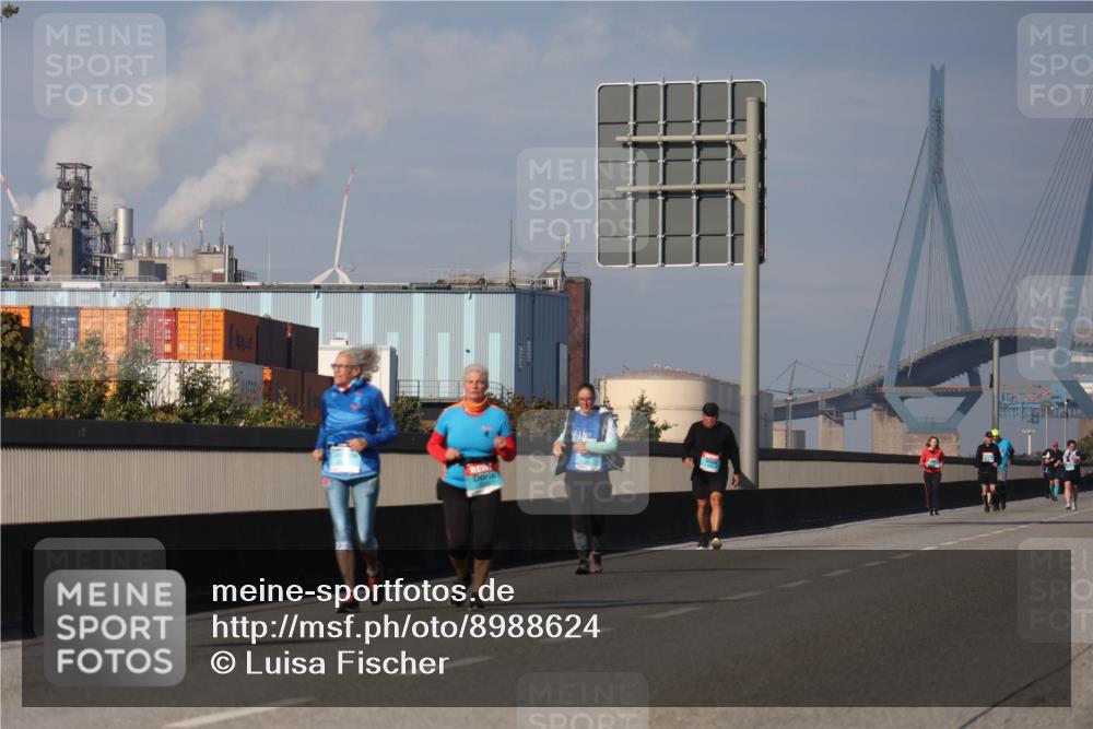 03.10.2025 - Köhlbrandbrückenlauf Luisa Fischer http://msf.ph/oto/8988624 03.10.2025 11:24:57 Position 3  meine-sportfotos.de