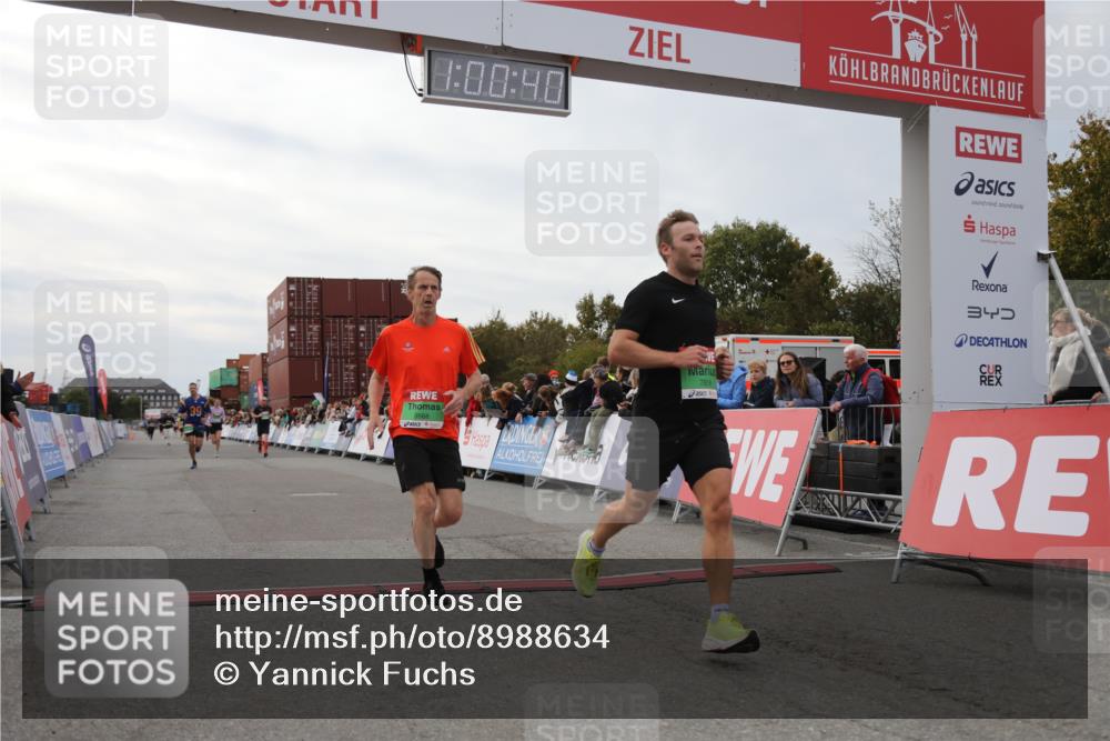 03.10.2025 - Köhlbrandbrückenlauf Yannick Fuchs http://msf.ph/oto/8988634 03.10.2025 16:00:38 Ziel 7189, 7259, 7327, 7818, 8811, 9568 meine-sportfotos.de