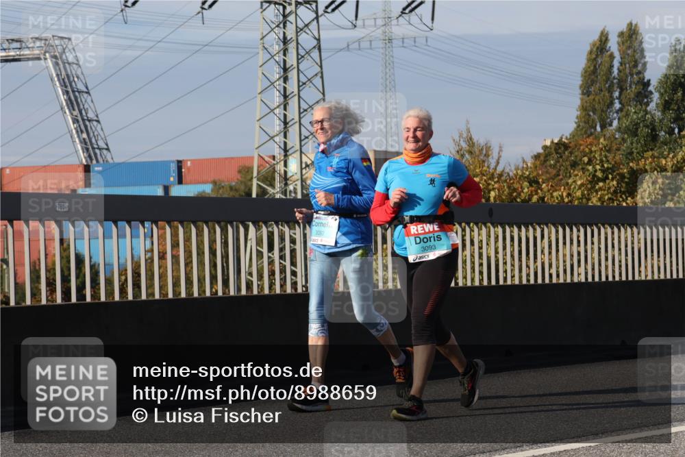 03.10.2025 - Köhlbrandbrückenlauf Luisa Fischer http://msf.ph/oto/8988659 03.10.2025 11:25:13 Position 3 790, 780, 3092, 3093 meine-sportfotos.de