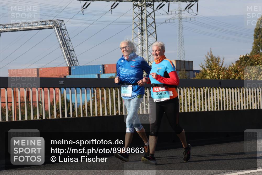 03.10.2025 - Köhlbrandbrückenlauf Luisa Fischer http://msf.ph/oto/8988663 03.10.2025 11:25:13 Position 3 780, 3092, 3093 meine-sportfotos.de