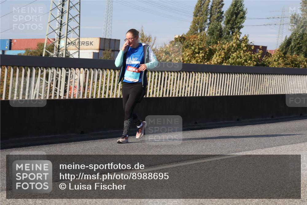 03.10.2025 - Köhlbrandbrückenlauf Luisa Fischer http://msf.ph/oto/8988695 03.10.2025 11:25:23 Position 3 3805 meine-sportfotos.de