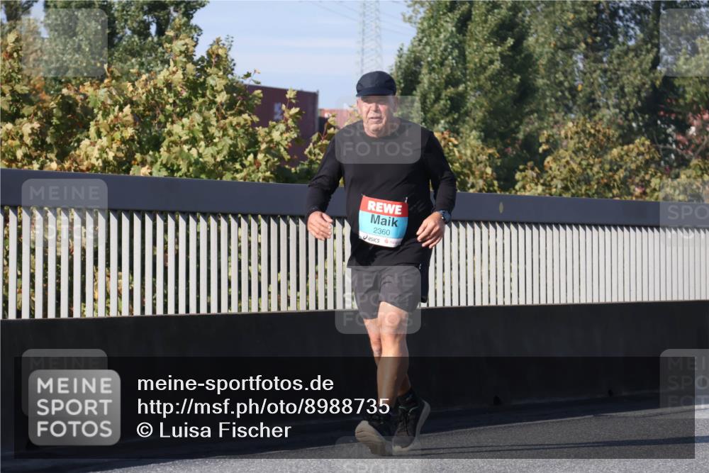 03.10.2025 - Köhlbrandbrückenlauf Luisa Fischer http://msf.ph/oto/8988735 03.10.2025 11:25:26 Position 3 2360 meine-sportfotos.de