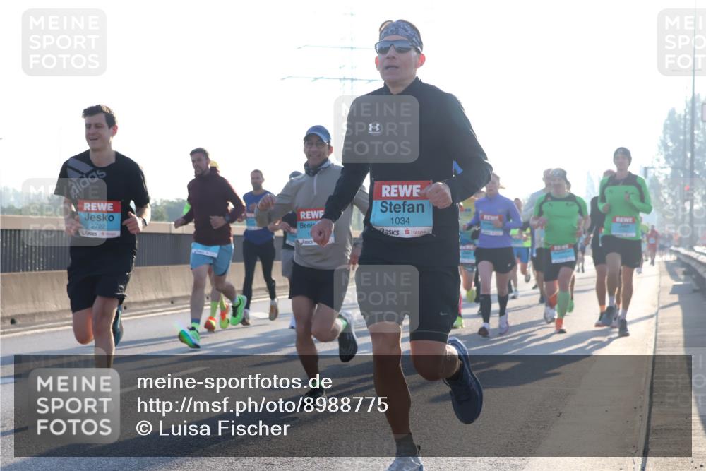03.10.2025 - Köhlbrandbrückenlauf Luisa Fischer http://msf.ph/oto/8988775 03.10.2025 10:11:58 Position 3 2722, 1034 meine-sportfotos.de