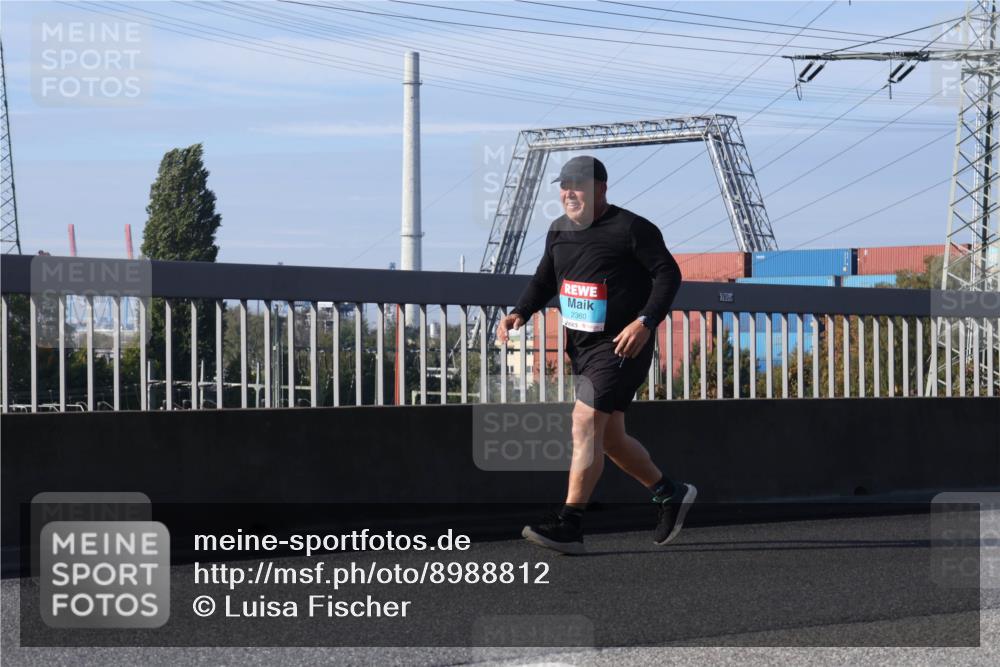 03.10.2025 - Köhlbrandbrückenlauf Luisa Fischer http://msf.ph/oto/8988812 03.10.2025 11:25:30 Position 3 2360, 780 meine-sportfotos.de