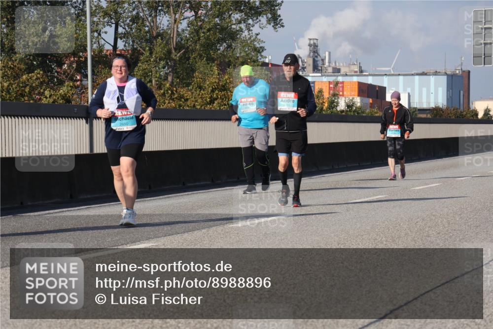 03.10.2025 - Köhlbrandbrückenlauf Luisa Fischer http://msf.ph/oto/8988896 03.10.2025 11:26:05 Position 3 2650, 2664 meine-sportfotos.de