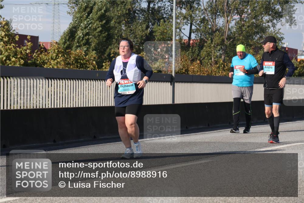 03.10.2025 - Köhlbrandbrückenlauf Luisa Fischer http://msf.ph/oto/8988916 03.10.2025 11:26:06 Position 3 2650, 2664 meine-sportfotos.de