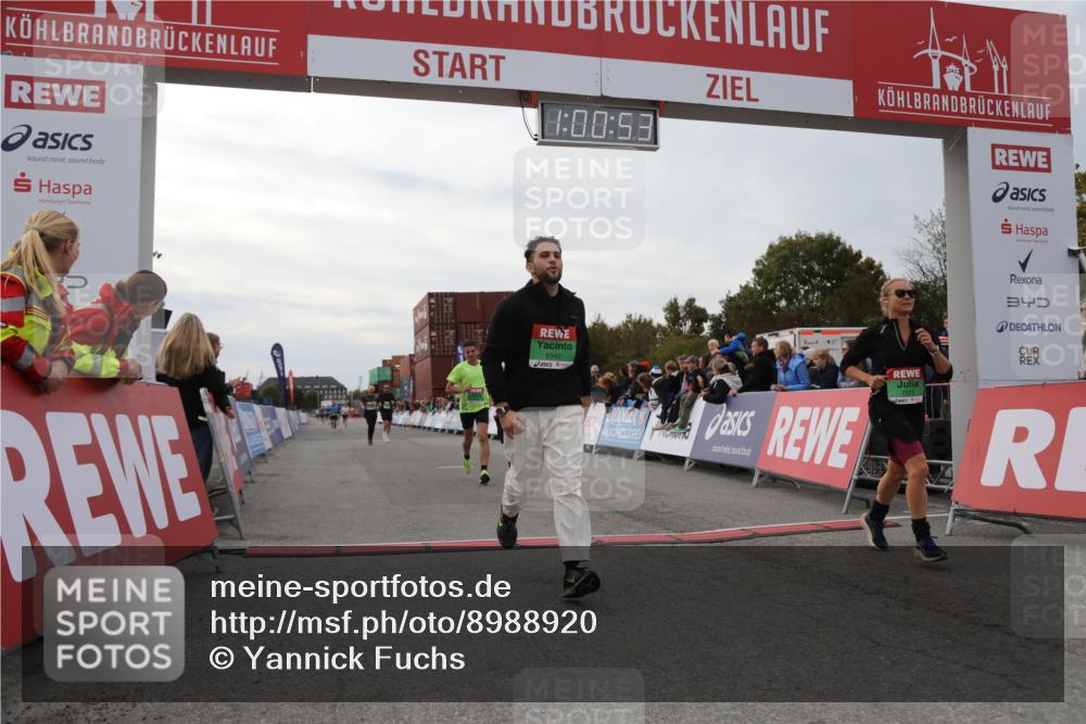03.10.2025 - Köhlbrandbrückenlauf Yannick Fuchs http://msf.ph/oto/8988920 03.10.2025 16:00:51 Ziel 7223, 7522, 7561, 7584, 7600, 8676, 8883, 8940, 9736 meine-sportfotos.de
