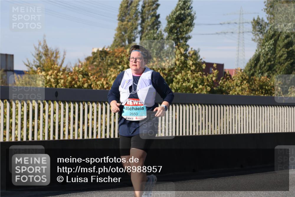 03.10.2025 - Köhlbrandbrückenlauf Luisa Fischer http://msf.ph/oto/8988957 03.10.2025 11:26:08 Position 3 2650 meine-sportfotos.de