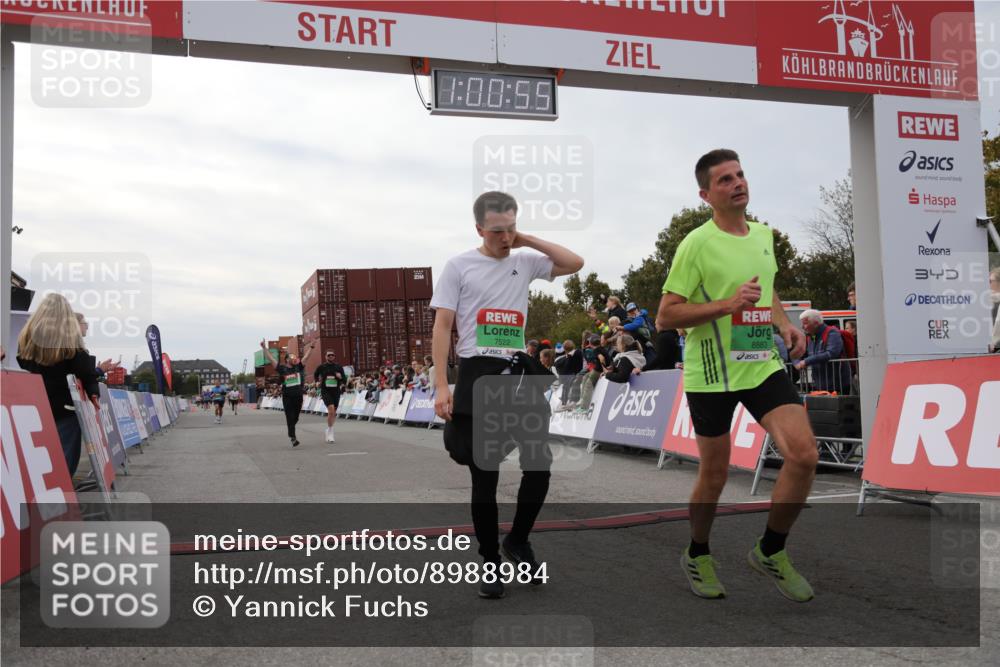 03.10.2025 - Köhlbrandbrückenlauf Yannick Fuchs http://msf.ph/oto/8988984 03.10.2025 16:00:53 Ziel 7223, 7294, 7522, 8676, 8883, 8940, 9736 meine-sportfotos.de