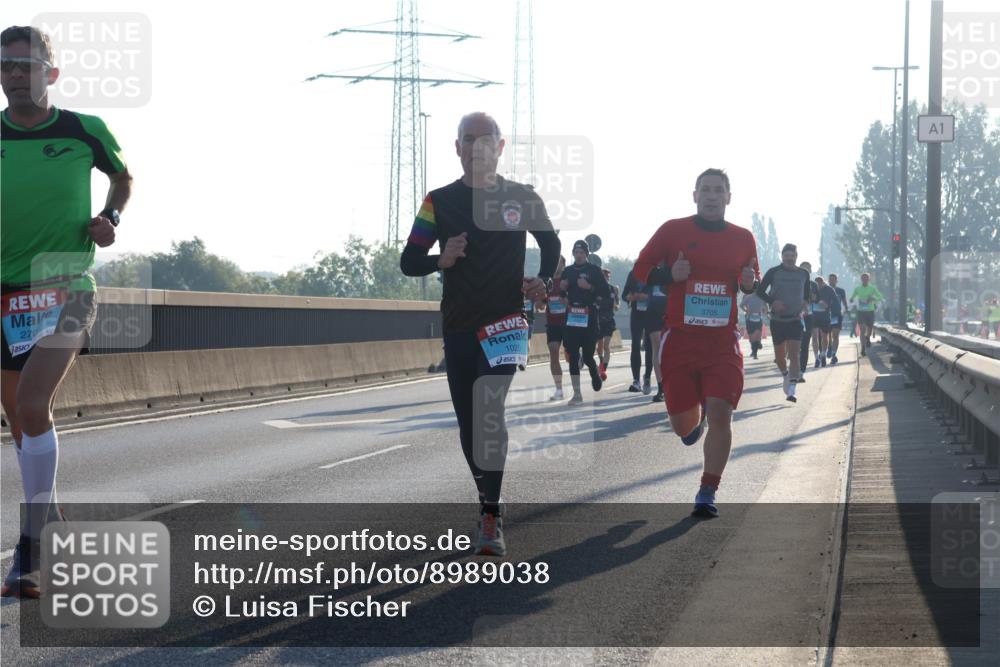 03.10.2025 - Köhlbrandbrückenlauf Luisa Fischer http://msf.ph/oto/8989038 03.10.2025 10:12:14 Position 3 270, 1020, 3705, 1 meine-sportfotos.de
