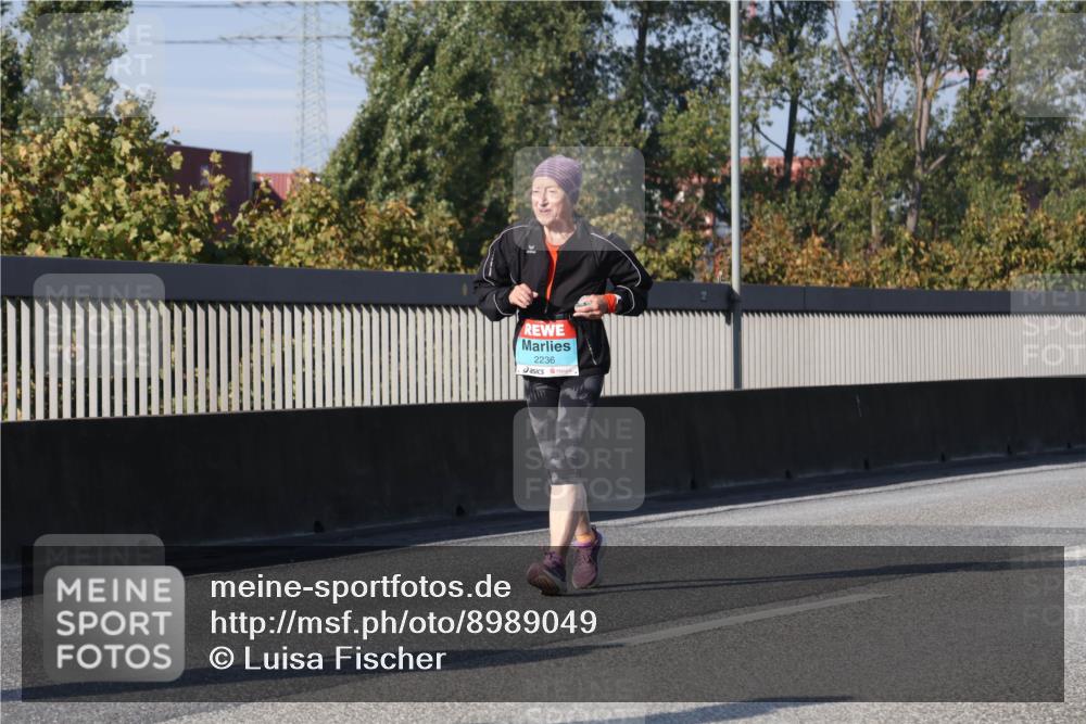 03.10.2025 - Köhlbrandbrückenlauf Luisa Fischer http://msf.ph/oto/8989049 03.10.2025 11:26:15 Position 3 2236 meine-sportfotos.de