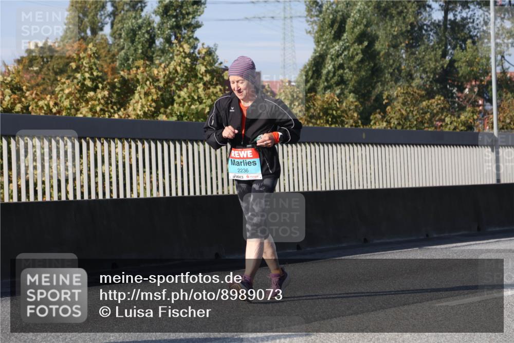 03.10.2025 - Köhlbrandbrückenlauf Luisa Fischer http://msf.ph/oto/8989073 03.10.2025 11:26:16 Position 3 2236 meine-sportfotos.de