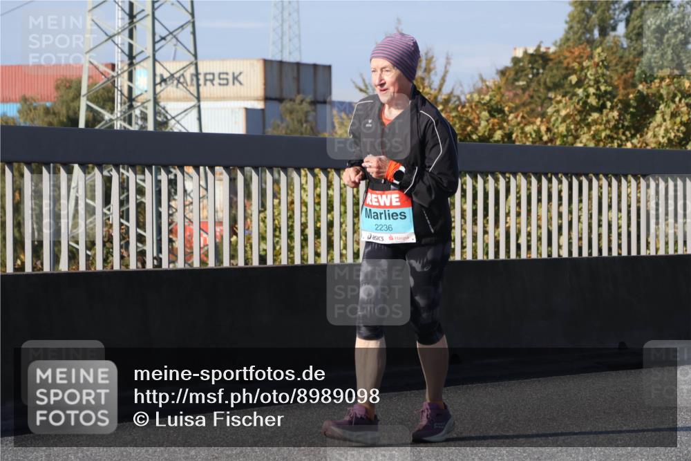 03.10.2025 - Köhlbrandbrückenlauf Luisa Fischer http://msf.ph/oto/8989098 03.10.2025 11:26:18 Position 3 2236 meine-sportfotos.de