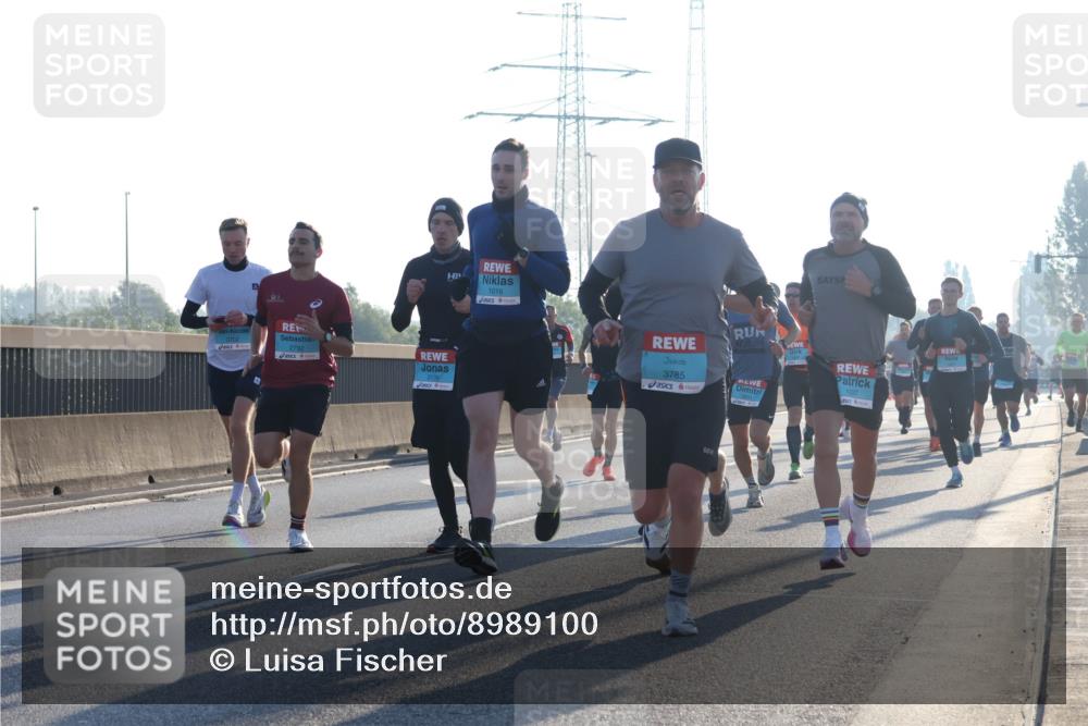 03.10.2025 - Köhlbrandbrückenlauf Luisa Fischer http://msf.ph/oto/8989100 03.10.2025 10:12:18 Position 3 1016, 2792, 3136, 3785, 2831, 1037 meine-sportfotos.de