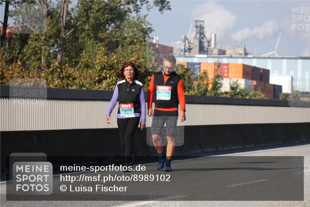 03.10.2025 - Köhlbrandbrückenlauf Luisa Fischer http://msf.ph/oto/8989102 03.10.2025 11:26:54 Position 3 2490, 2132 meine-sportfotos.de