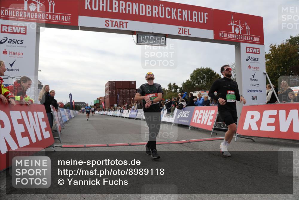 03.10.2025 - Köhlbrandbrückenlauf Yannick Fuchs http://msf.ph/oto/8989118 03.10.2025 16:00:57 Ziel 7294, 7396, 8676, 8855, 9736 meine-sportfotos.de