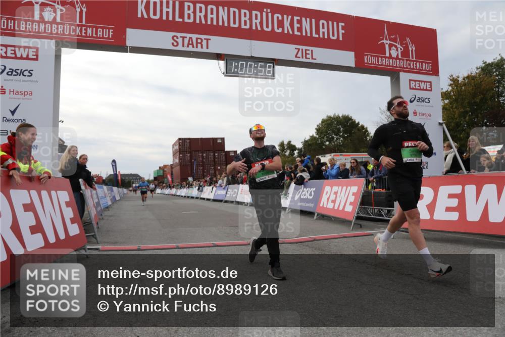 03.10.2025 - Köhlbrandbrückenlauf Yannick Fuchs http://msf.ph/oto/8989126 03.10.2025 16:00:57 Ziel 7294, 7396, 8676, 8855, 9736 meine-sportfotos.de