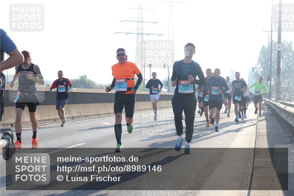 03.10.2025 - Köhlbrandbrückenlauf Luisa Fischer http://msf.ph/oto/8989146 03.10.2025 10:12:21 Position 3 3266, 1027, 1 meine-sportfotos.de