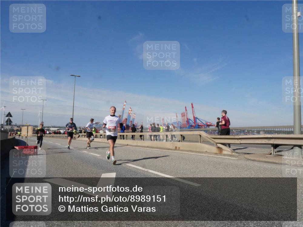 03.10.2025 - Köhlbrandbrückenlauf Matties Gatica Varas http://msf.ph/oto/8989151 03.10.2025 12:36:14 Position 2  meine-sportfotos.de